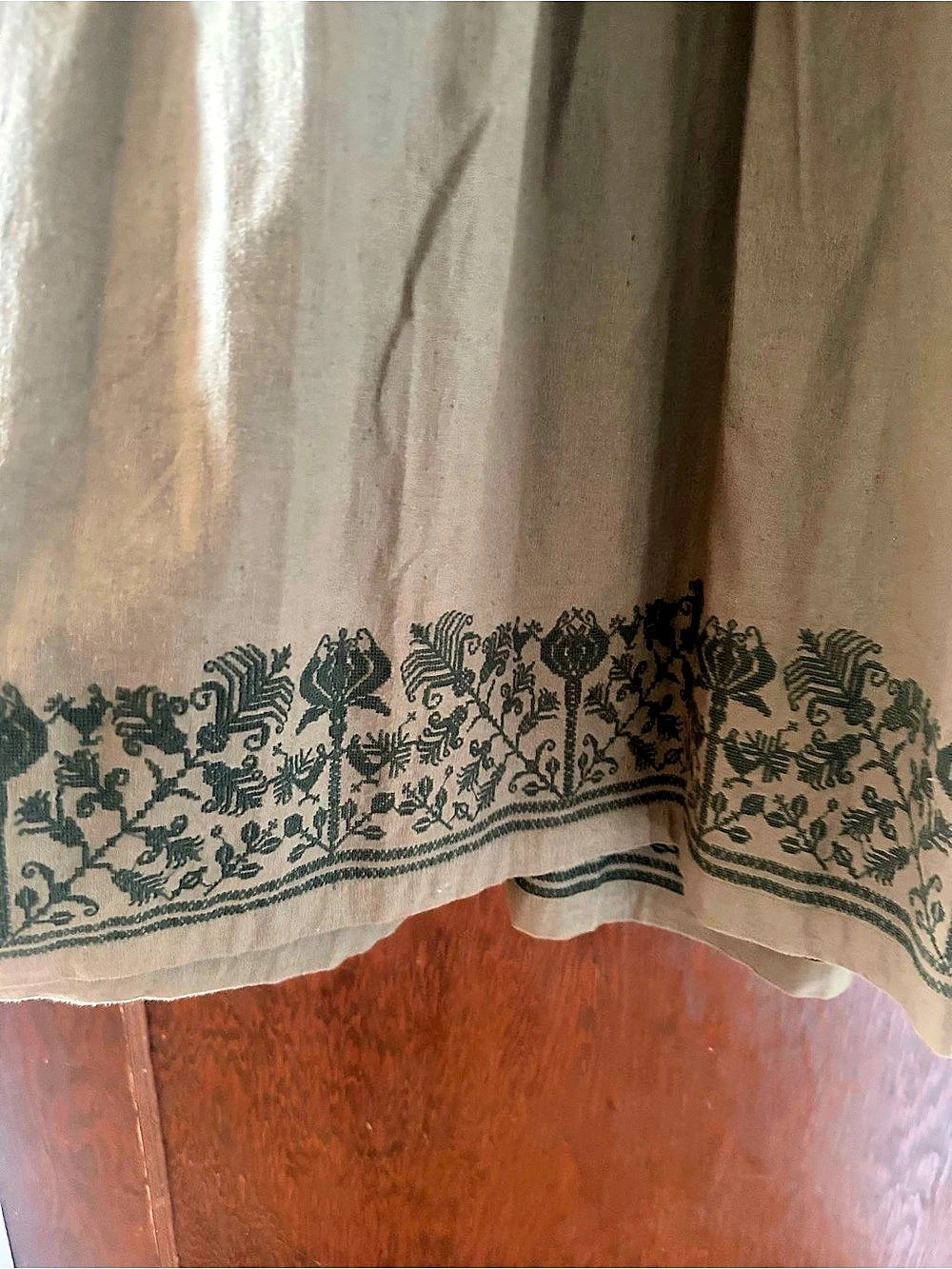Voriagh "Mivilud" Embroidered Maxi Dress in green - Picture 10 of 13